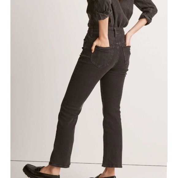 NWT Madewell Kick Out Crop Jeans 30P Black NEW Fits Small 25.5" Inseam - Picture 2 of 9